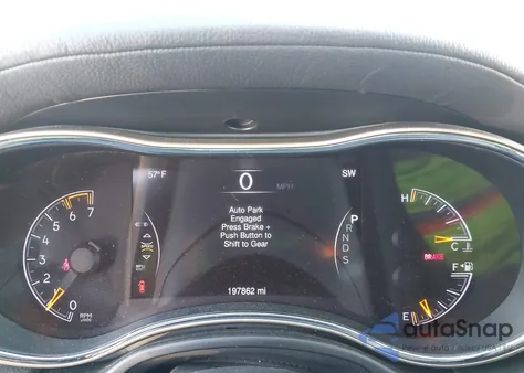 2014 Jeep Grand Cherokee Overland z USA, uszkodzony, nr VIN 1C4RJFCT7EC187188